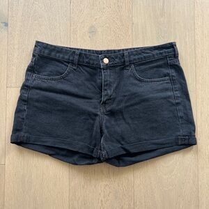 Women’s black jean shorts - size 10
